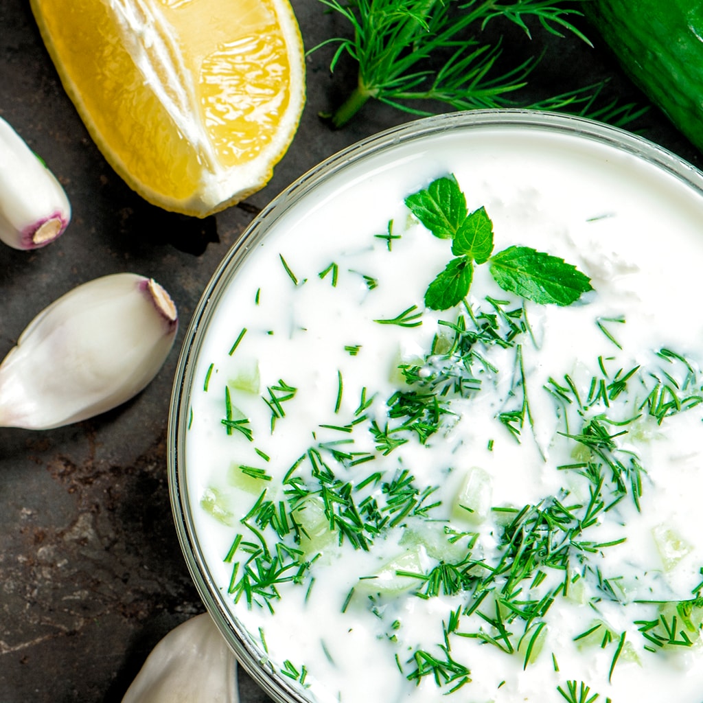 Aderezo de yogurt con eneldo