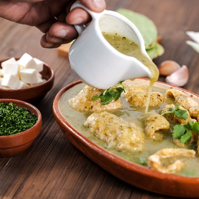 Chicharrón en Salsa Verde