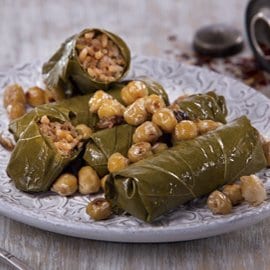 Hojas de Parra Rellenas con Puré de Garbanzo Hojas de Parra Rellenas con Puré de Garbanzo