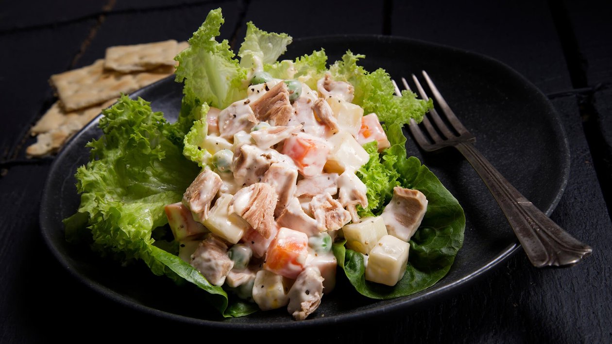 Ensaladas compuestas Rusa / Ensalada de atún Ensaladas compuestas Rusa / Ensalada de atún