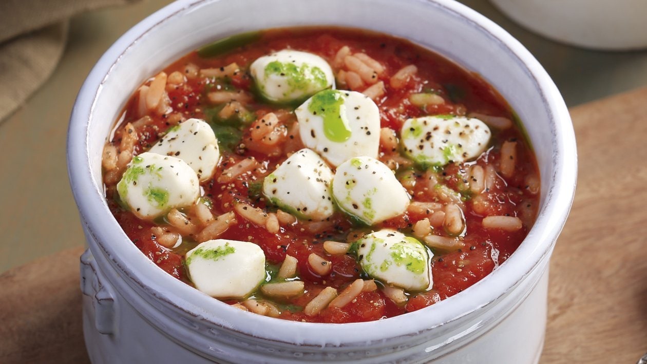 Sopa de Jitomate con Arroz y Queso Mozzarella - Receta