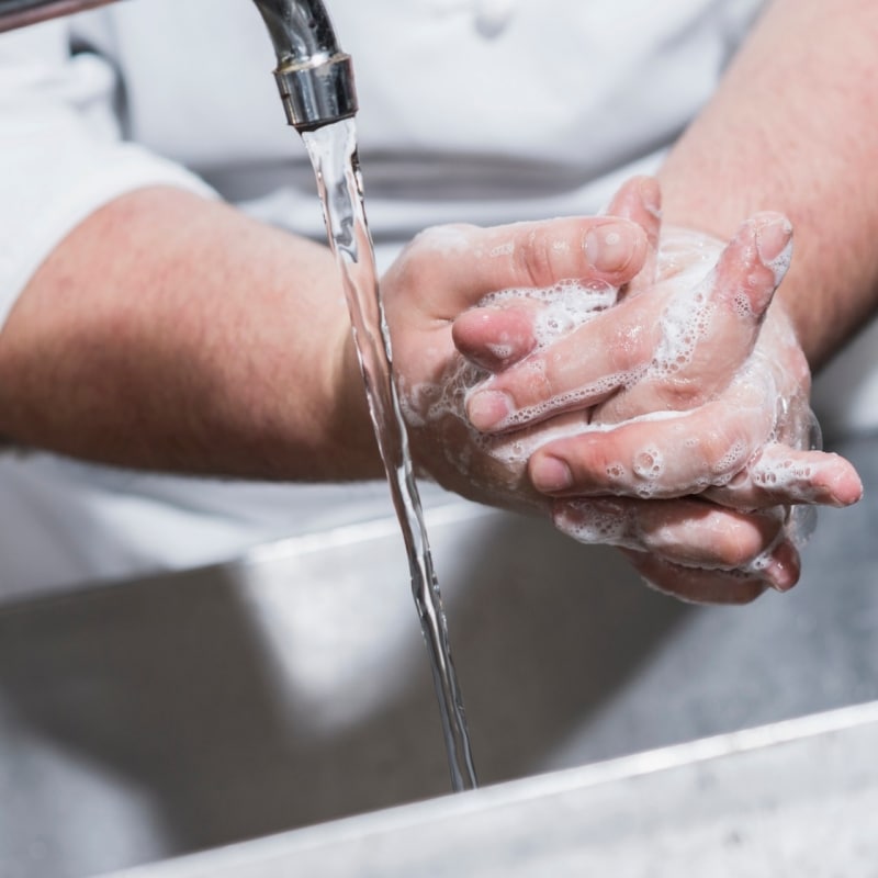 Higiene del personal de cocina. Higiene del personal de cocina.