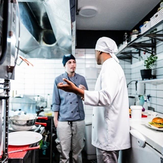Qué es el acoso laboral y cómo evitarlo en tu restaurante