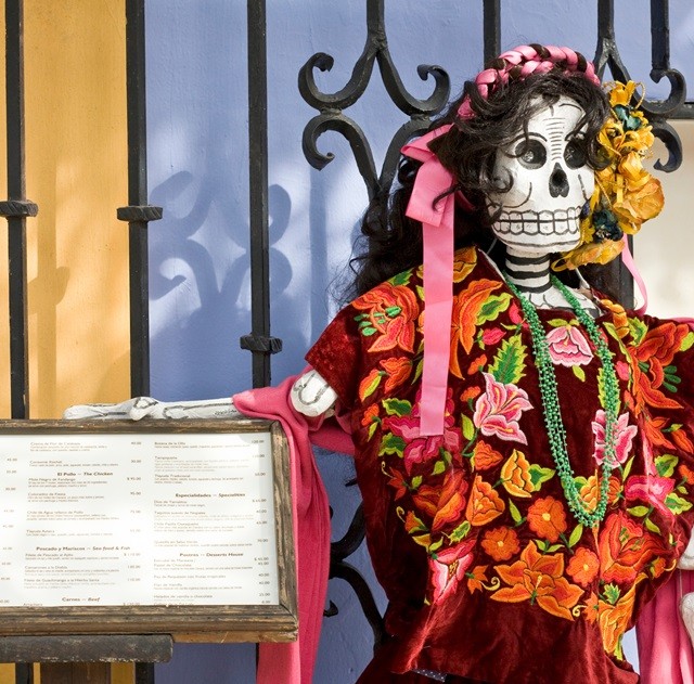 Invita a tus clientes a conocer los platillos del Día de Muertos