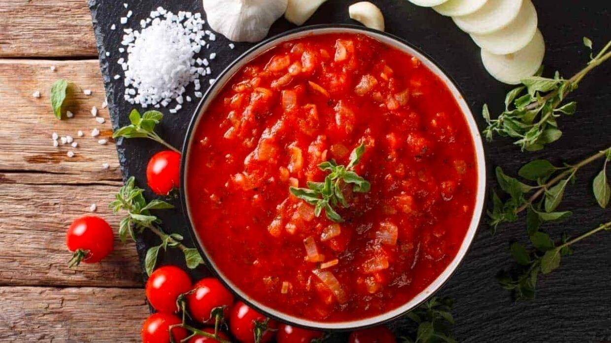 Tomato puree Tomato puree