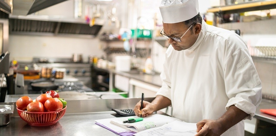 Enfócate en optimizar procesos y aprovecha las herramientas que te damos para llegar al ahorro de costos y mejorar la rentabilidad.